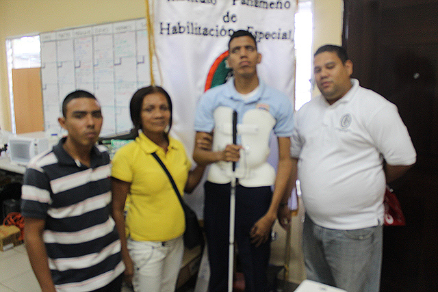 Estudiante recibe corset ortopédico para optimizar y mejorar su  calidad de vida