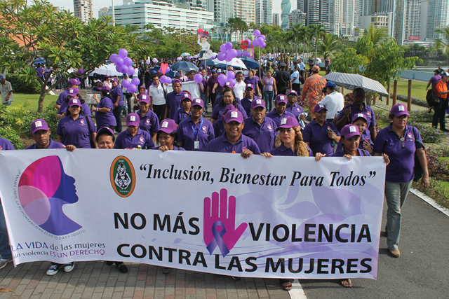 Unidos contra de la violencia hacía la mujer