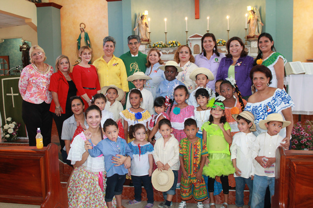 Escuela Nacional de Sordos celebra aniversario
