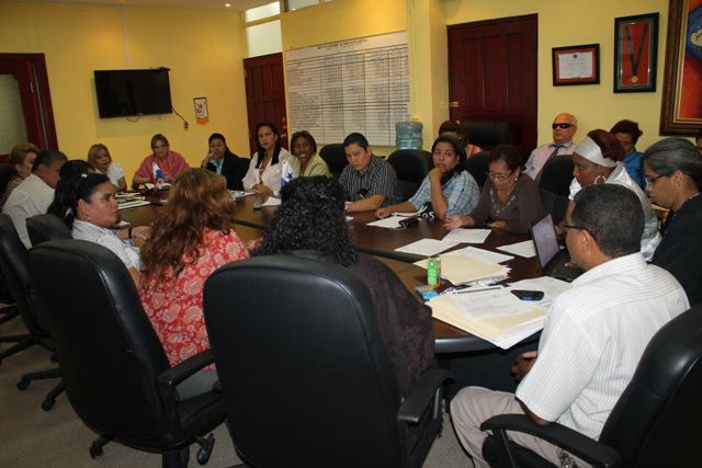ASEE-IPHE y autoridades acuerdan trabajo conjunto
