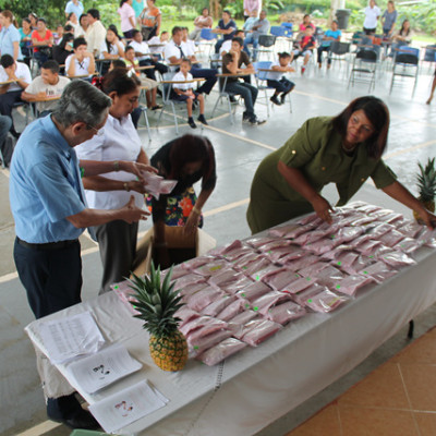l-3-859e1d0c27b4405af2c05b623a97add3.jpg