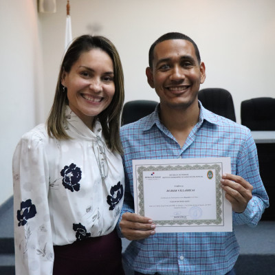 directora-d8e4e8edac810f74ed6a58c4643e0c6f.jpg