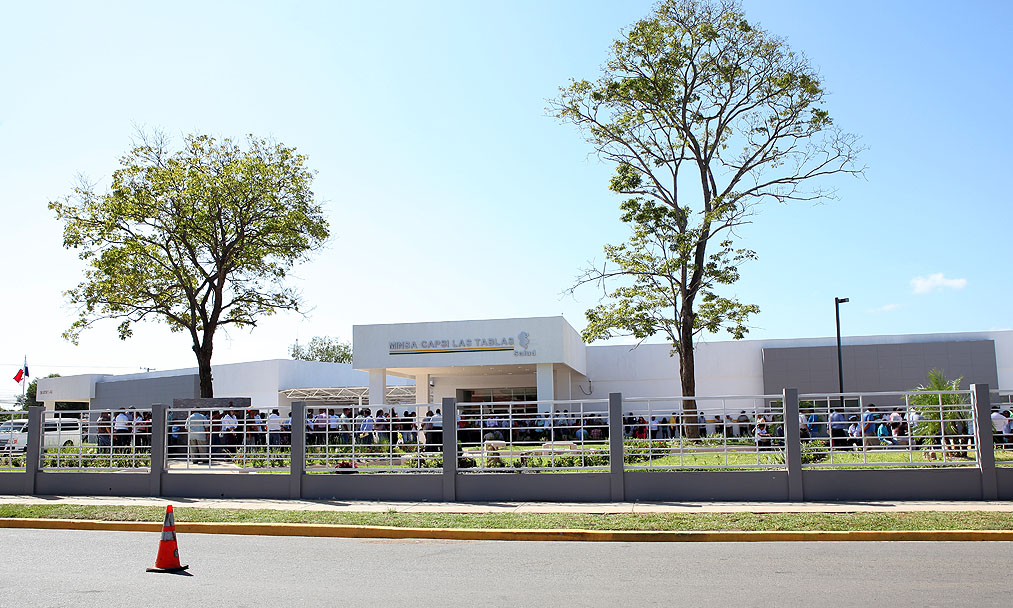 IPHE presente en inauguración de Minsa-Capsi en Las Tablas