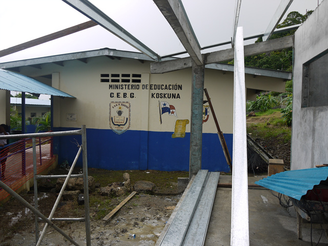 Construcción del aula especial en Koskuna avanza sin contratiempos