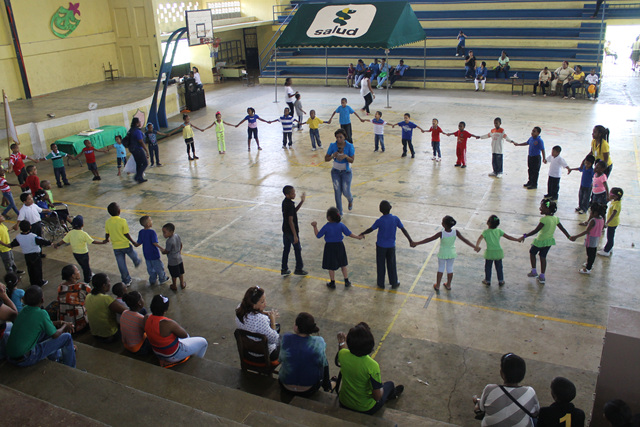 Festejan Aniversario N°44 del IPHE de Colón