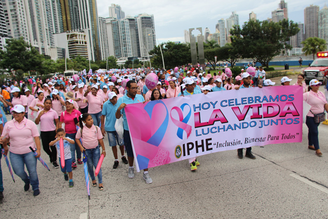 IPHE presente en “Caminata de Luz” del Despacho de la Primera Dama