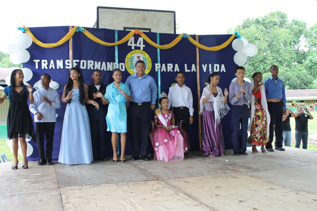 Escuela Vocacional Especial celebra su aniversario