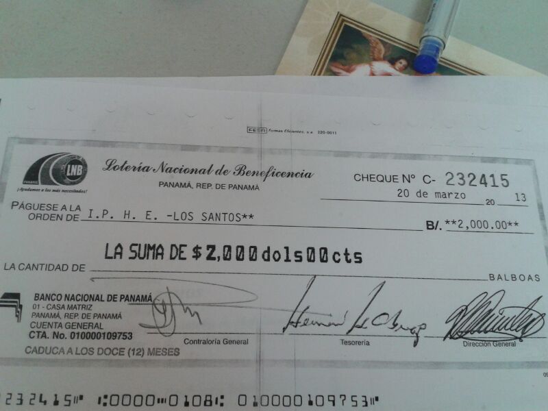 IPHE de Los Santos recibe subsidio de Lotería Nacional