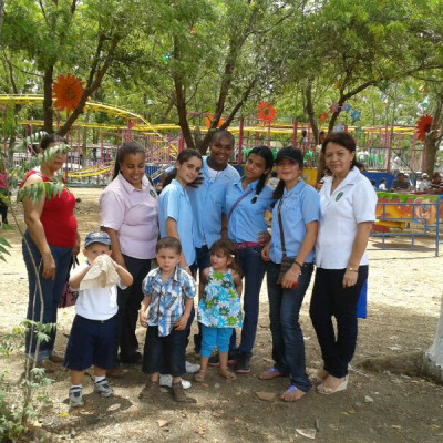 azuer-3-d0609fea92da3a89ea665b515c032b69.jpg