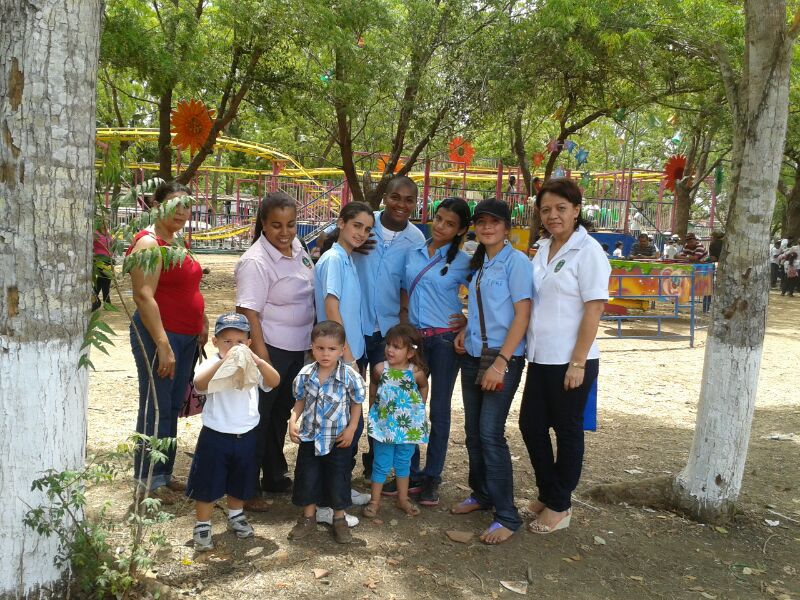 Alumnos del IPHE de Los Santos visitan Feria de Azuero