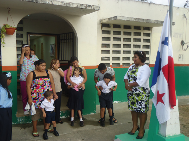 Primer día de clases en la remodelada Extensión de Chepo