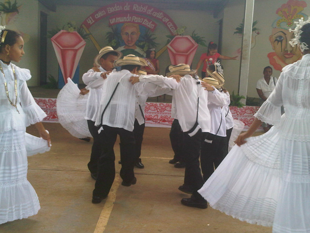 Extensión del IPHE en Panamá Oeste celebra 41° aniversario