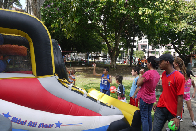 Exitoso convivio para padres y madres de niños con discapacidad