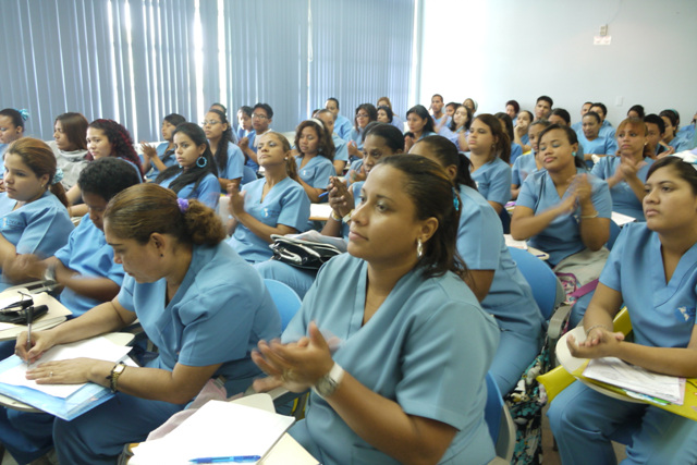 Estudiantes de UDELAS son capacitados en el IPHE