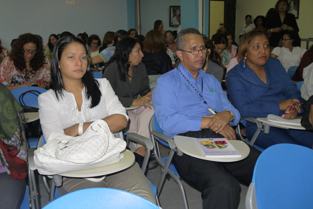 Importante charla preámbulo del mes del Autismo