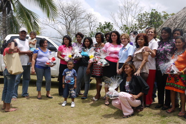 Mejorando la Auto Estima  de las madres en  Darién   