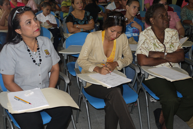 “Escuela para Padres”: Una prioridad del IPHE   