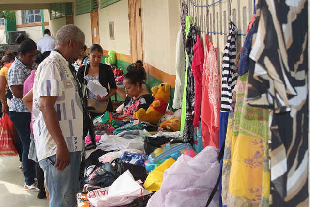 Venta de patio en Escuela de Ciegos Helen Keller del IPHE