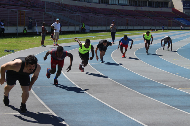 Estudiantes del IPHE se destacan en disciplinas deportivas durante evento preparatorio