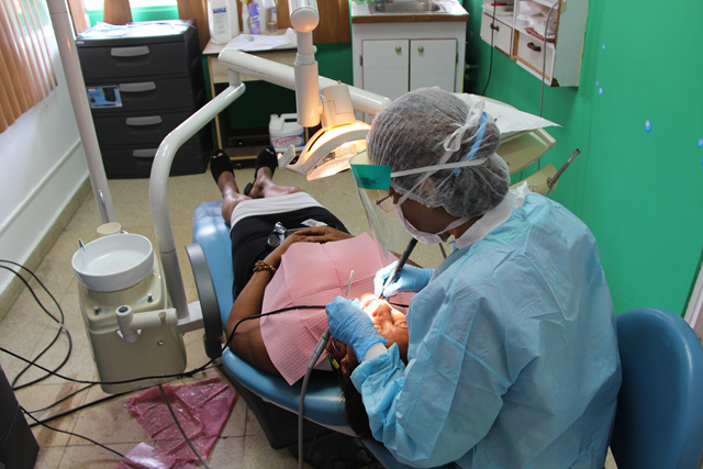 IPHE amplía servicio de odontología para los colaboradores