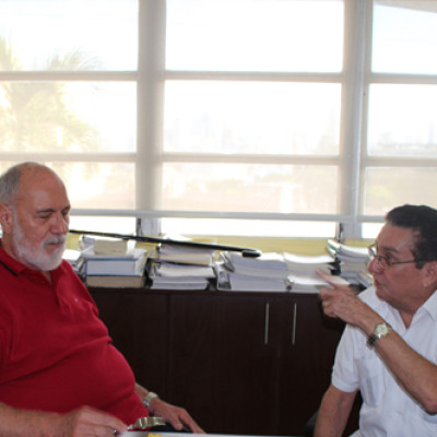 IMG_8090-5292b7149881330409a926c482bb666f.jpg