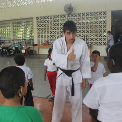 k-1-855238f97dd28ded09c02e05385360ff.jpg