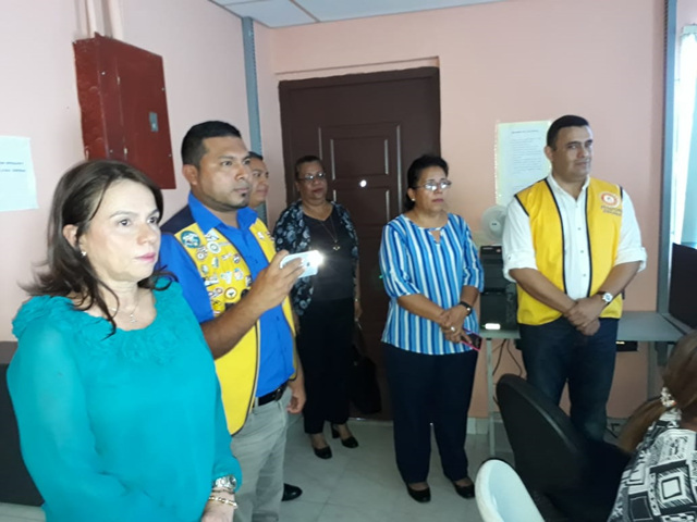 Capacitan a docentes del IPHE en Estimulación Visual
