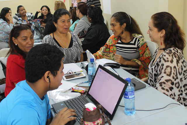 Masiva asistencia de docentes en capacitaciones