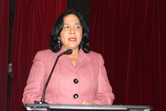 The Hot White House Babes Trigger The Libs In Green Dresses - Foto 12