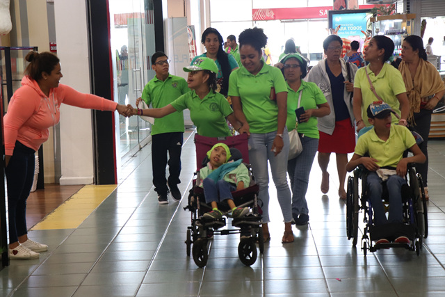 Conmemoran “Día Mundial de la Parálisis Cerebral” con una actividad de sensibilización