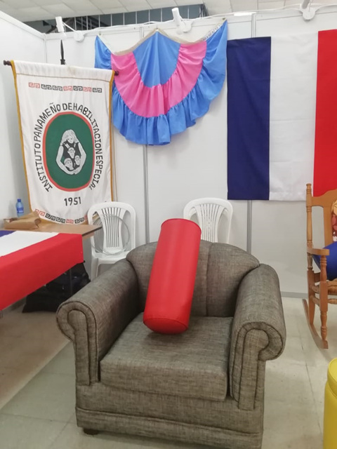 Talleres de producción del IPHE presente en Expo Manualidades 2019
