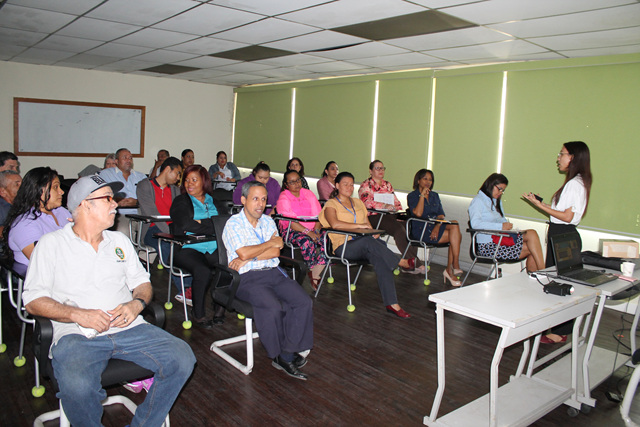 Capacitan a colaboradores del IPHE sobre relaciones personales