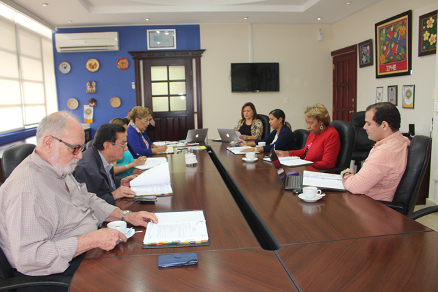 Patronato del IPHE aprueba programa de incentivo para colaboradores administrativos