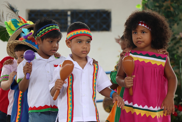 Resaltan costumbres y tradiciones panameñas con actividad folklórica  