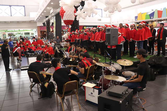 Coro Resiliencias del IPHE se luce en Albrook Mall