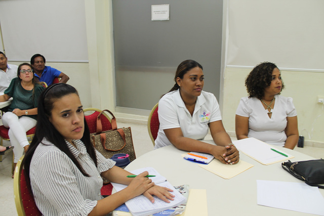 Continúan capacitaciones de  verano en el IPHE