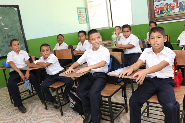 IPHE dotará de insumos a las aulas de colegios inclusivos en Chiriquí