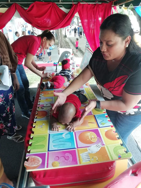 Especialistas brindan consejos para atender a los niños durante pandemia del Covid