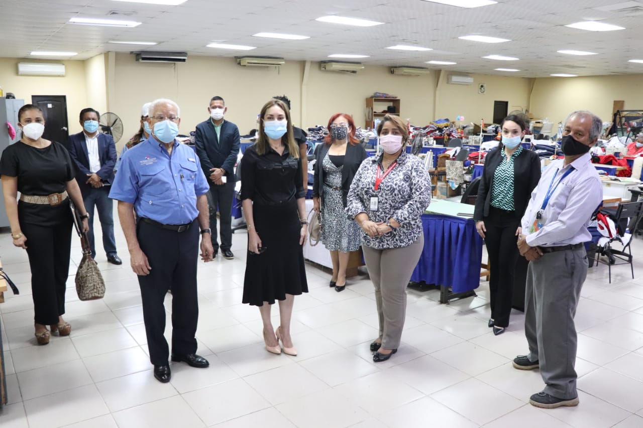 Director del INADEH visita al IPHE con el objetivo de suscribir un convenio de Cooperación