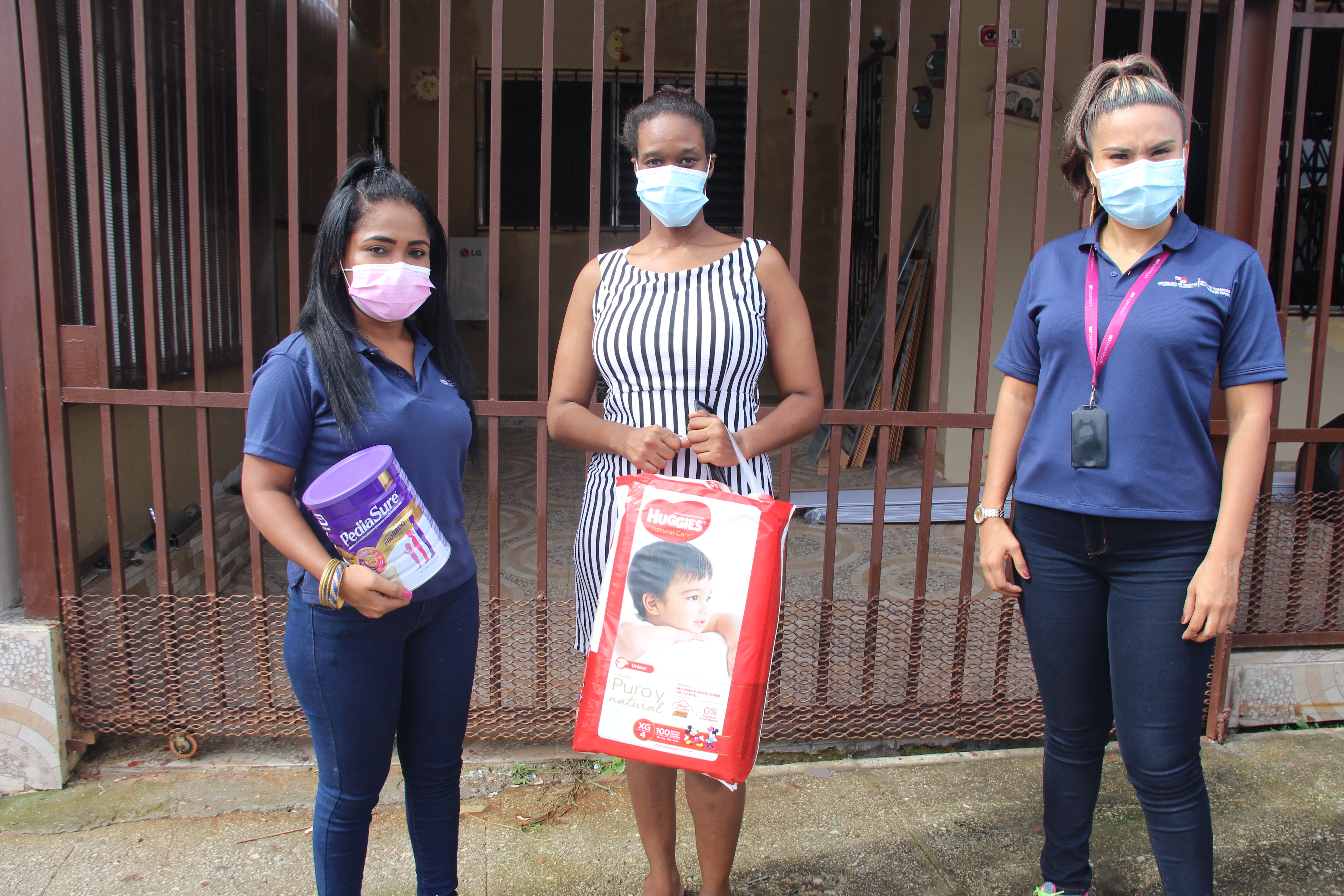 IPHE garantiza entrega de apoyos especiales a estudiantes y sus familias