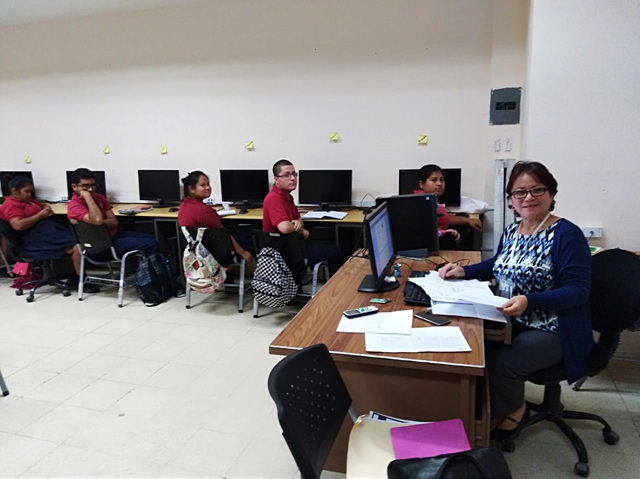 Destudiantes de CTI de la EVE reciben capacitación en el INADEH