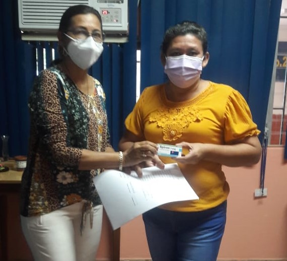 Extensión del IPHE de Herrera hace donación de medicamentos a estudiantes de inclusión