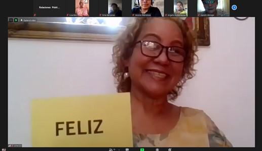 Se capacitan para ofrecer una adecuada respuesta comunicacional para estudiantes sordos