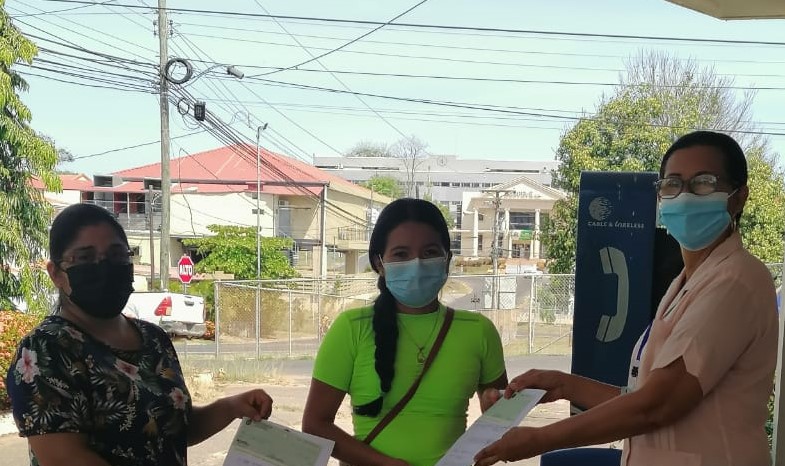 Estudiantes de inclusión de Herrera reciben subsidio escolar para afrontar inicio del año lectivo