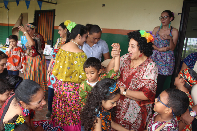 Programa de Autismo del IPHE celebra mes de la etnia negra