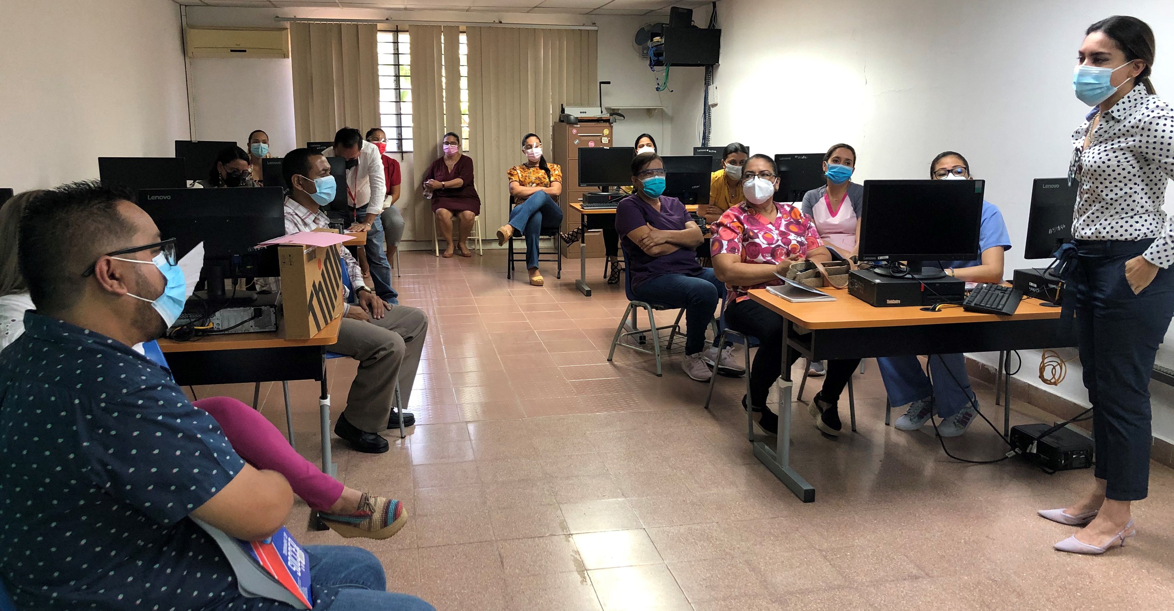Miembros del Equipo Técnico se reúne con la Directora General y autoridades del IPHE de Azuero