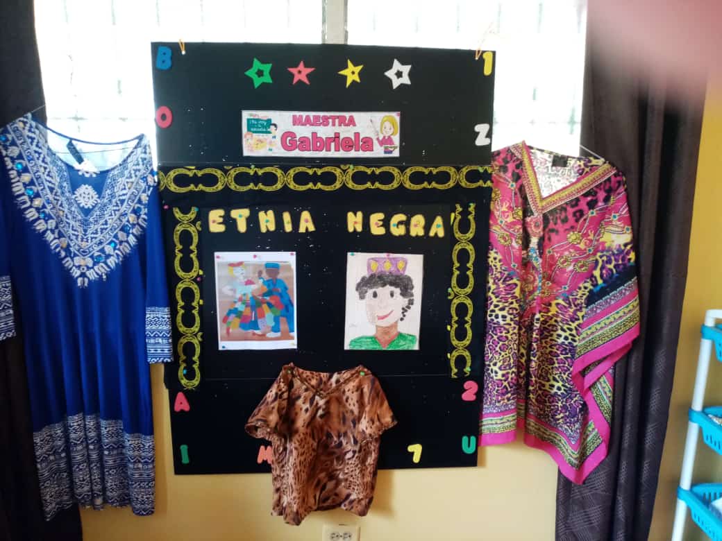 150 niños rinden homenaje a la Etnia Negra