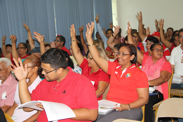 Aprueban resoluciones durante XXXV asamblea general de Coopeiphe