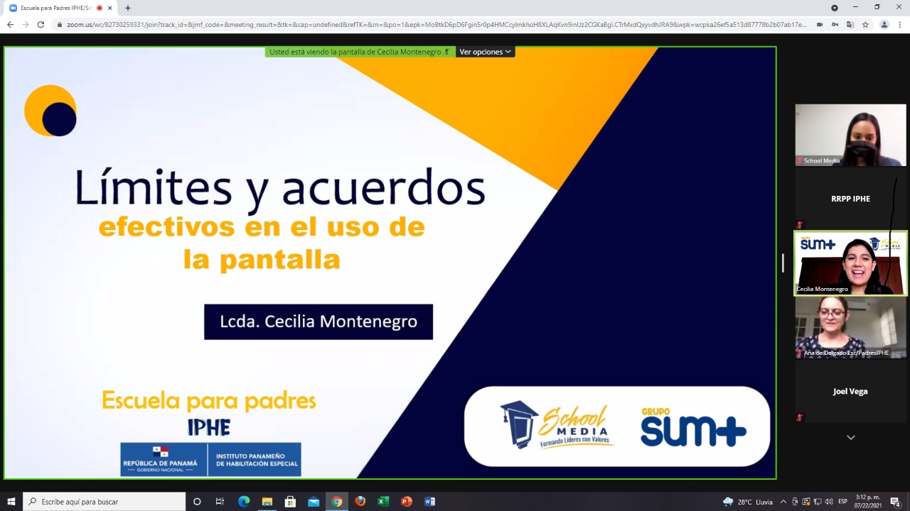 Padres de familia se instruyen sobre los límites y acuerdos efectivos en el uso de la pantalla