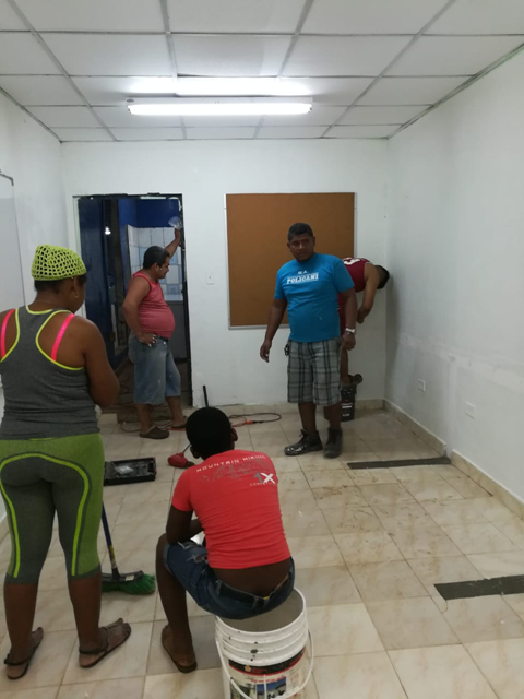 Acondicionan escuela en la provincia de Colón